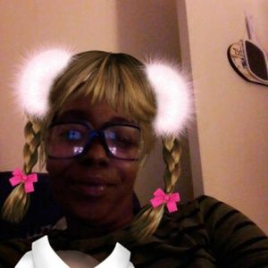 Meet your Posher, Erica